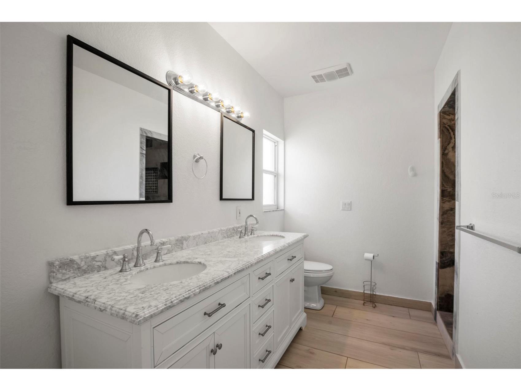 272 Malvern Drive Venice FL 34293 A4696858 image20
