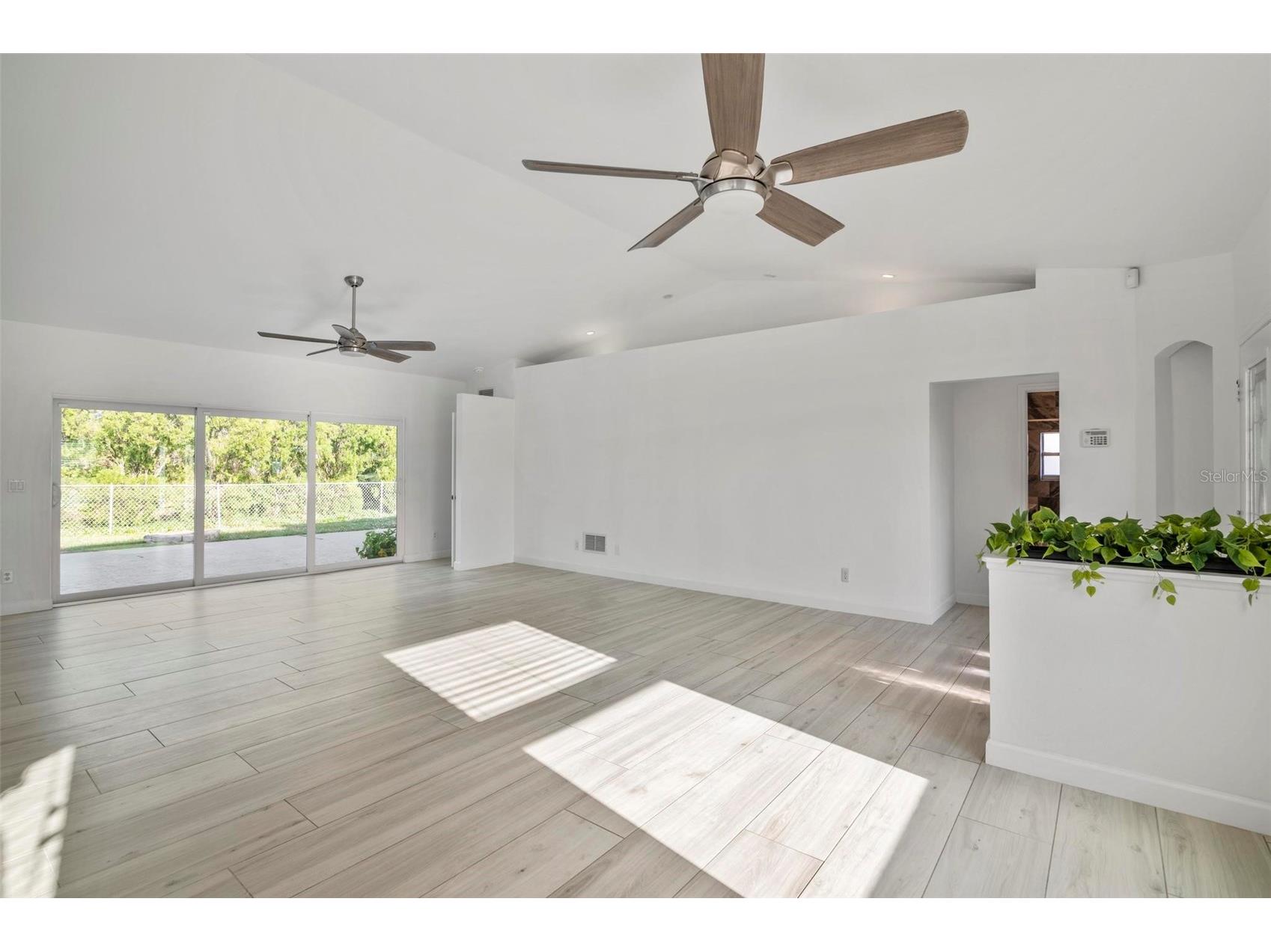 272 Malvern Drive Venice FL 34293 A4696858 image6