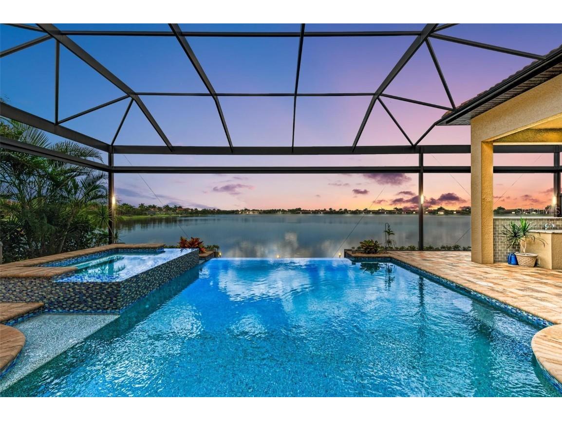 272 Maraviya Boulevard Nokomis FL 34275 - LAKE AWESOME A4639738 image1