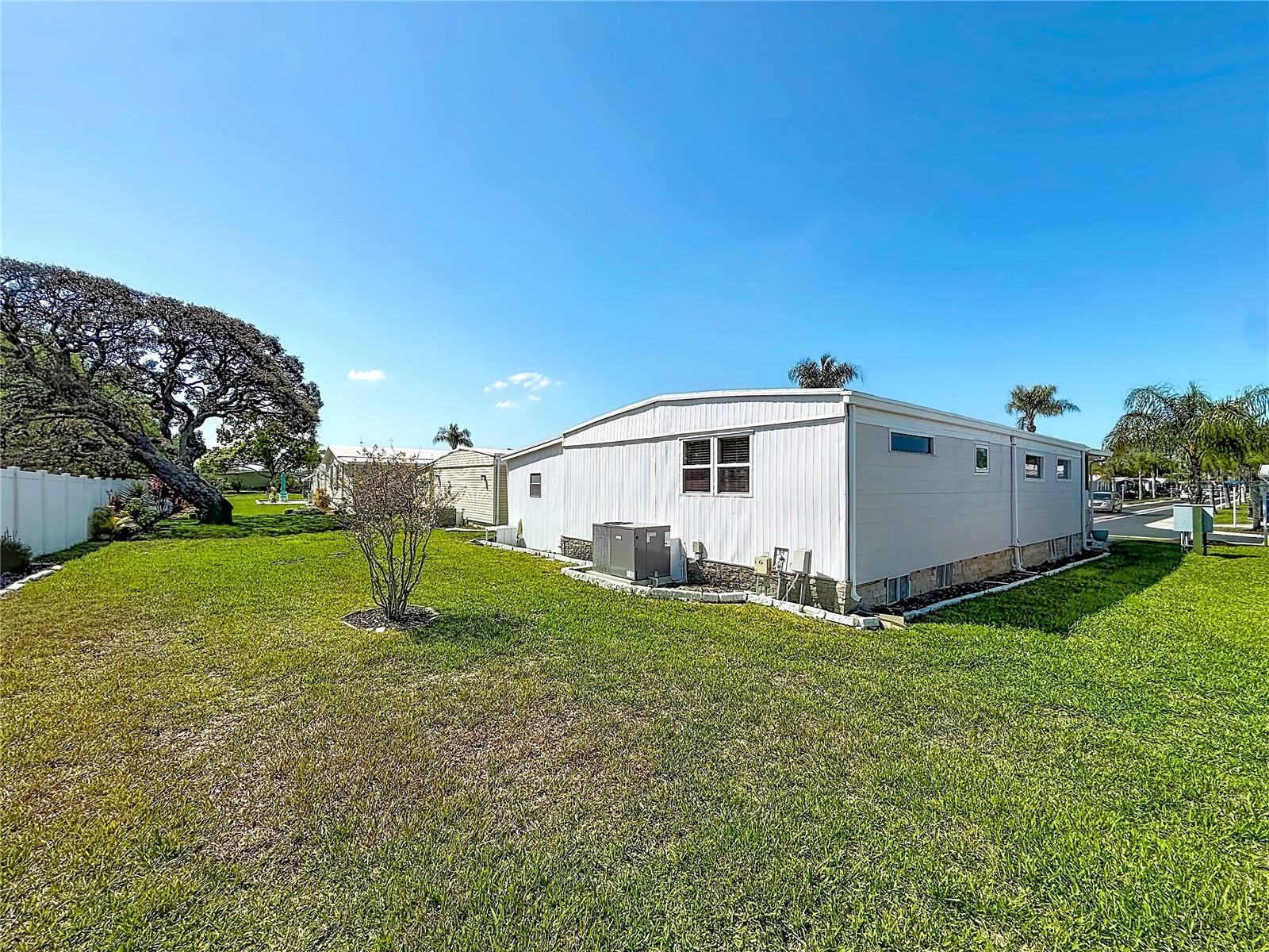 272 Northgate Drive Tarpon Springs FL 34689 TB8484553 image38