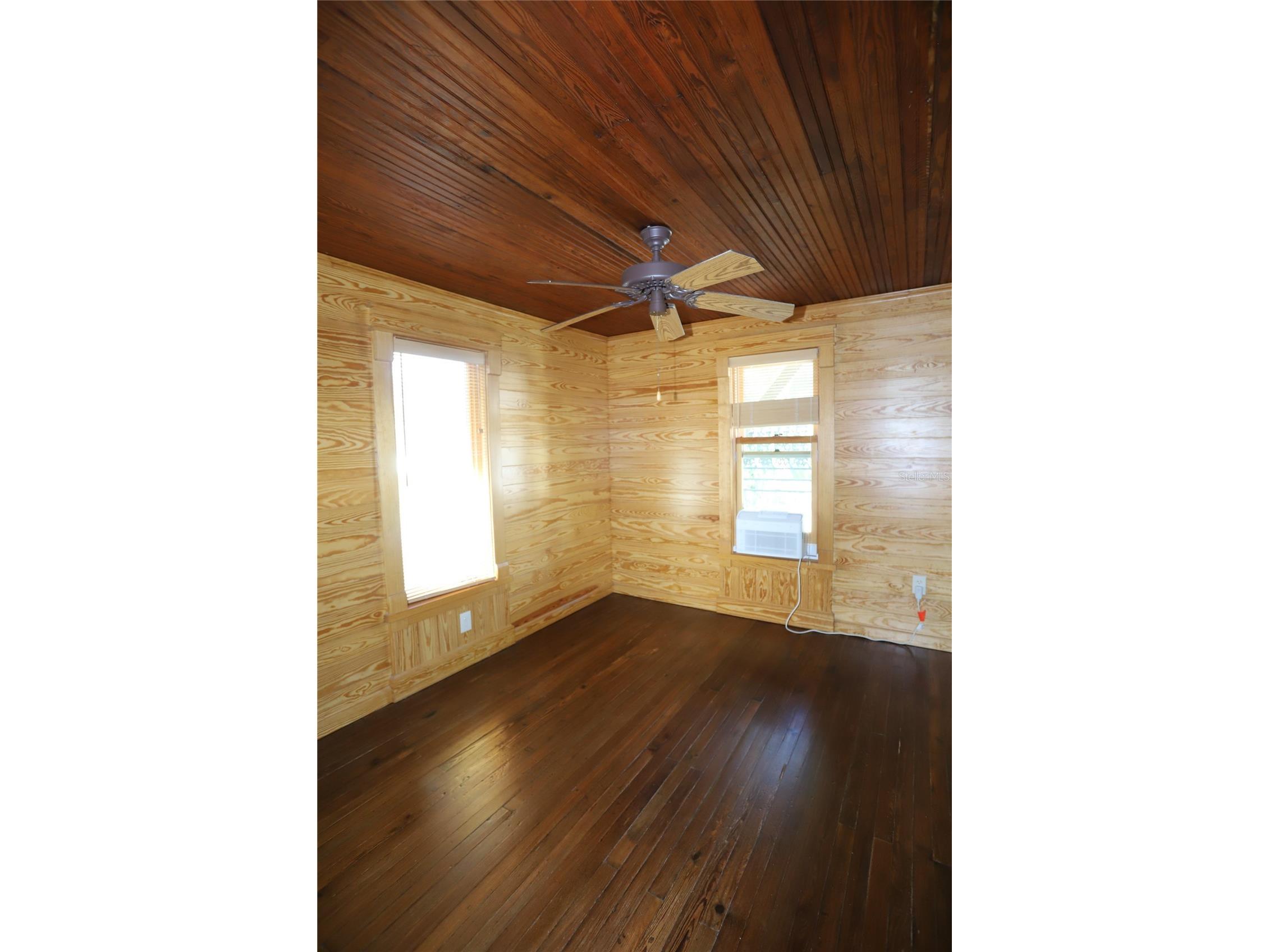 272 Orange Street #A-B Palm Harbor FL 34683 TB8392905 image17