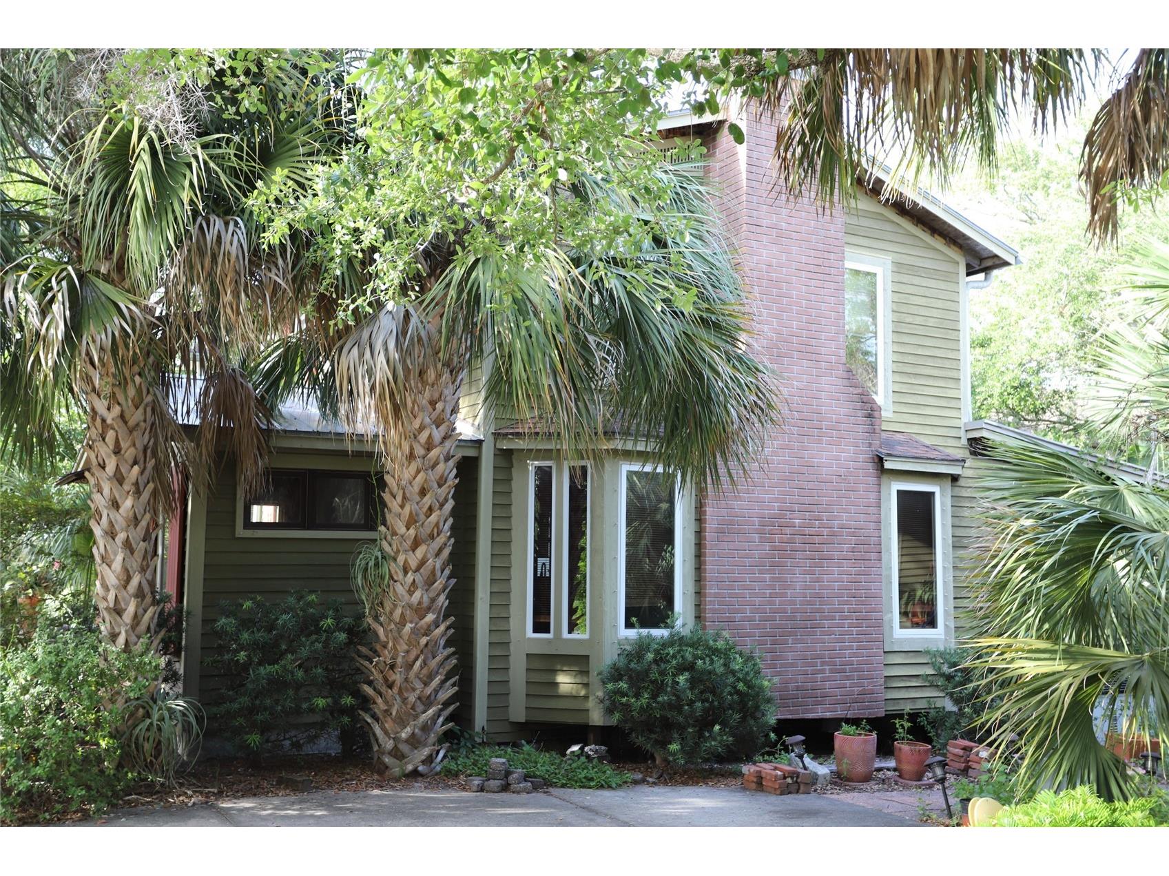 272 Orange Street #A-B Palm Harbor FL 34683 TB8392905 image2