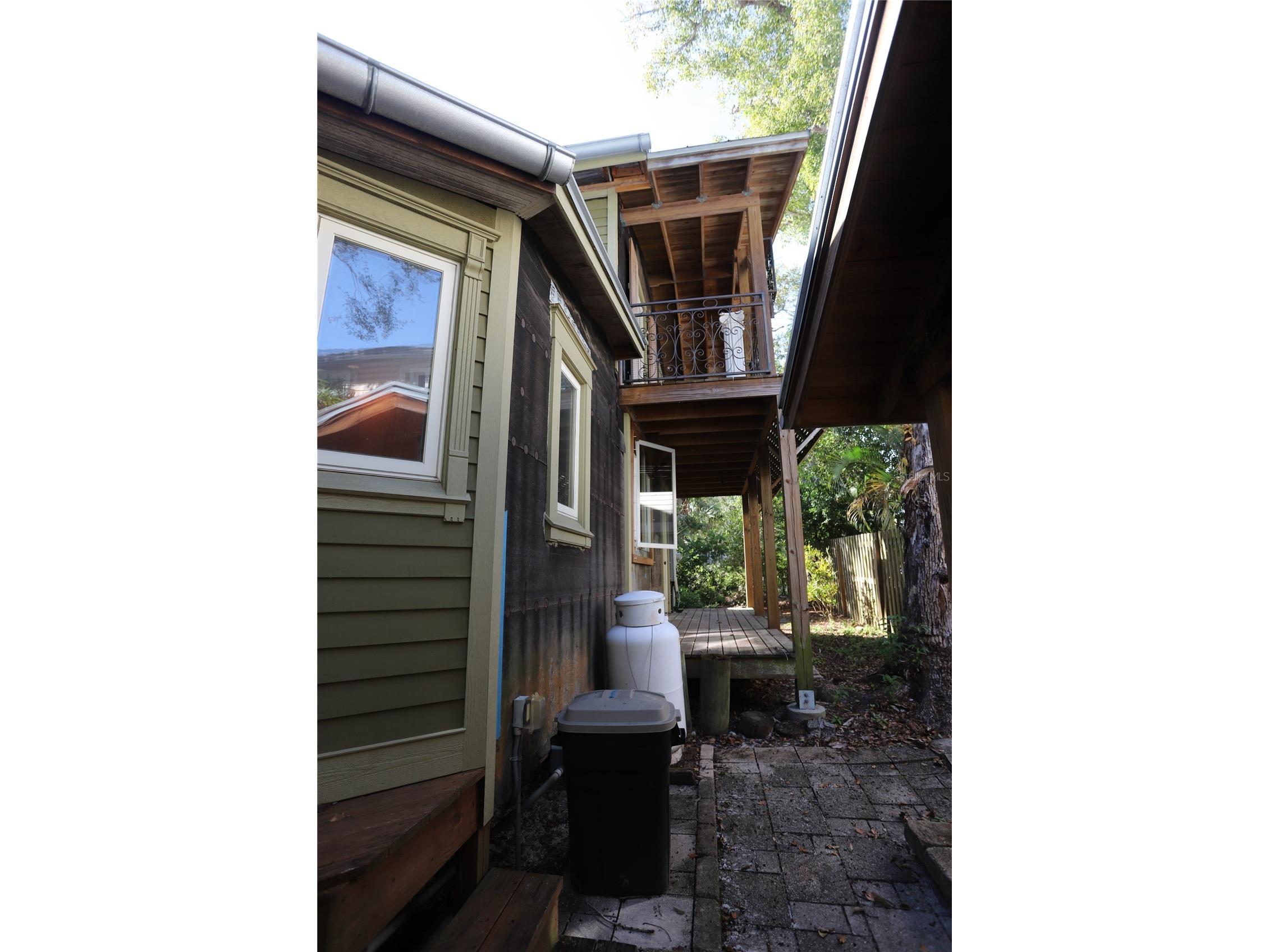 272 Orange Street #A-B Palm Harbor FL 34683 TB8392905 image21