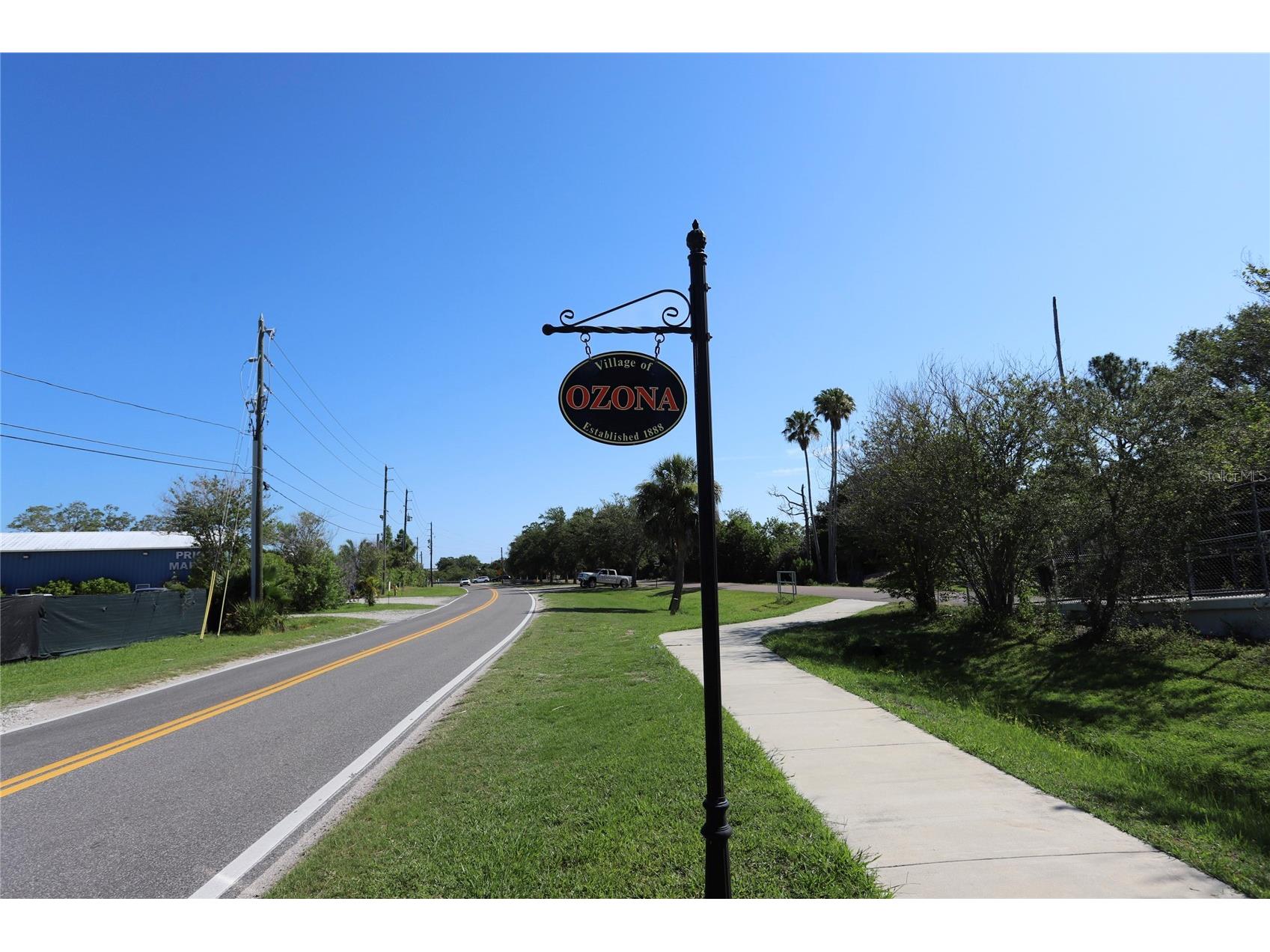 272 Orange Street #A-B Palm Harbor FL 34683 TB8392905 image49