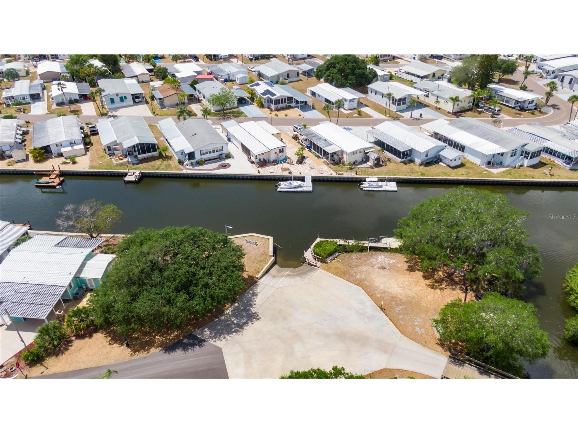 272 S Port Royal Lane Apollo Beach FL 33572 TB8468562 image26