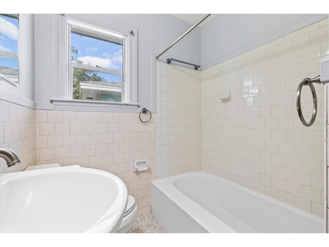 2720 4th Avenue W Bradenton FL 34205 A4671136 image26