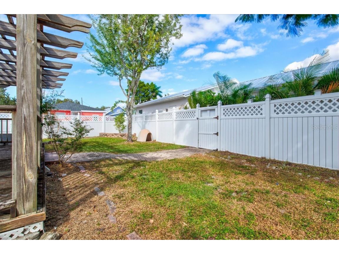 2720 4th Avenue W Bradenton FL 34205 A4671136 image33