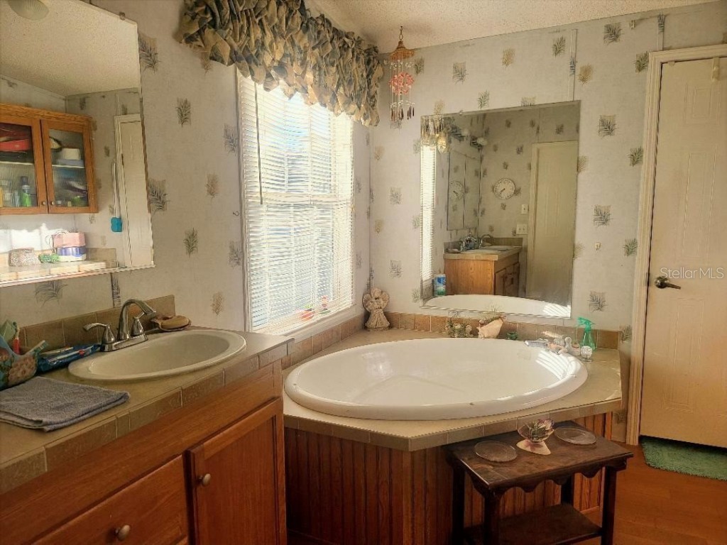 2720 Abilene Trail Polk City FL 33868 P4937339 image15