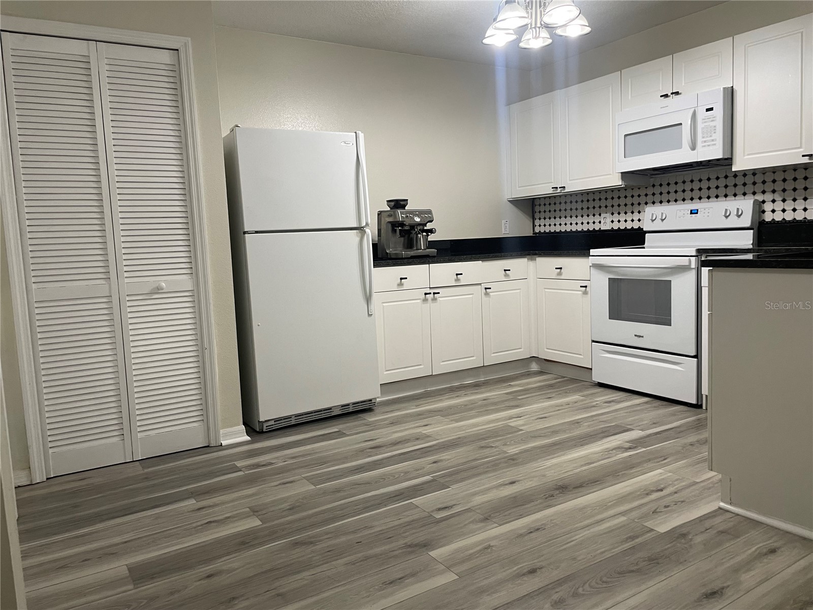 2720 Club Cortile Circle #A Kissimmee FL 34746 S5146600 image3