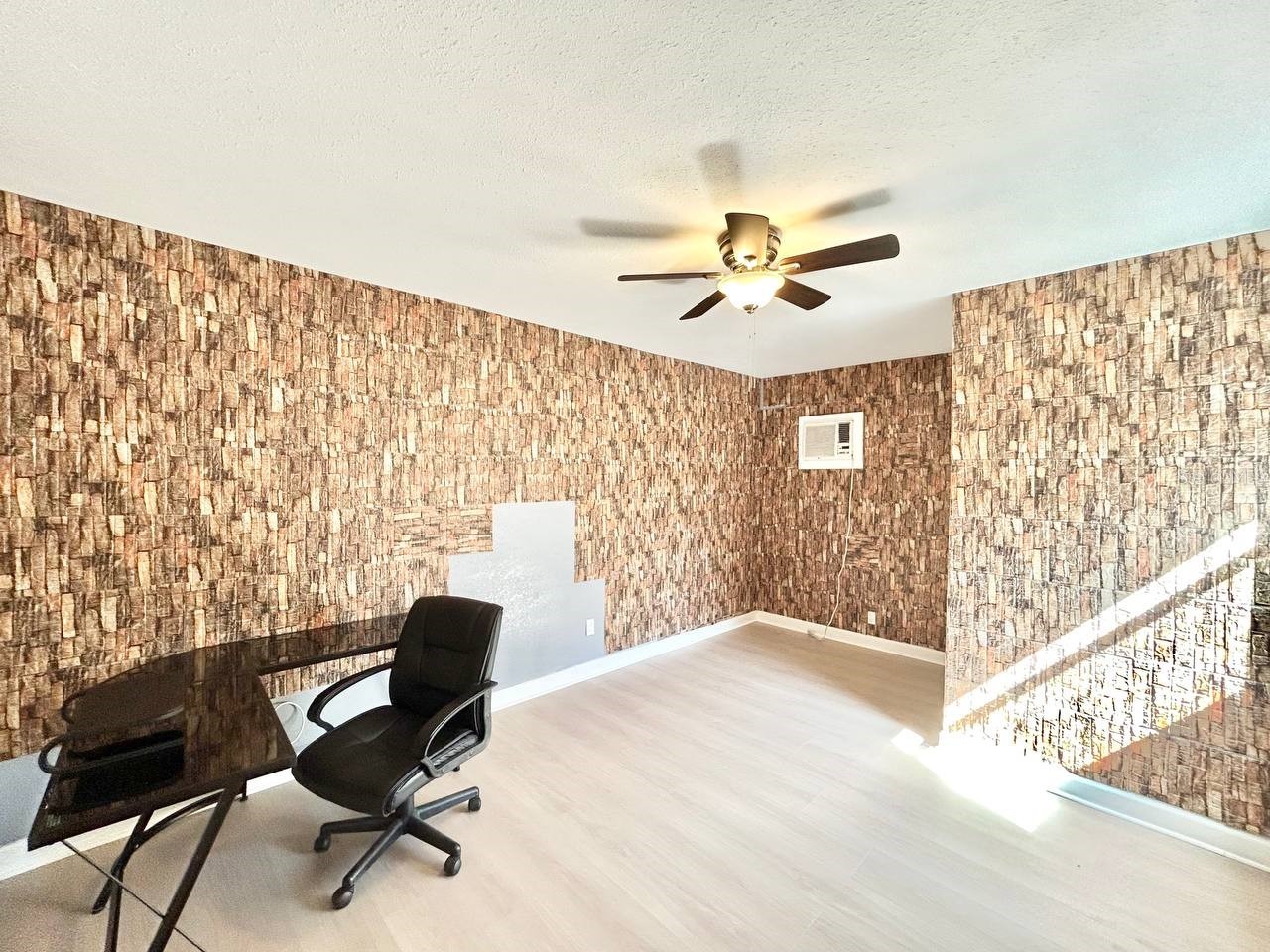 2720 Edwards Avenue S Saint Petersburg FL 33705 TB8478147 image16