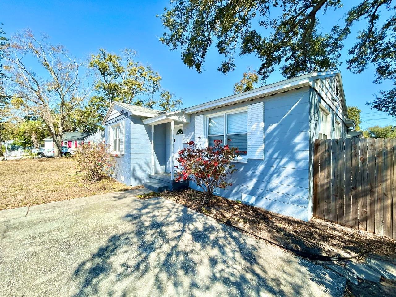 2720 Edwards Avenue S Saint Petersburg FL 33705 TB8478147 image3