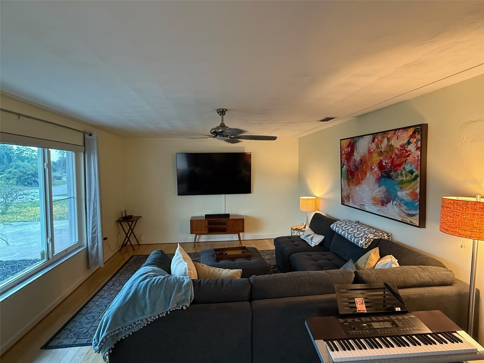 2720 Goldenrod Street Sarasota FL 34239 TB8531873 image2