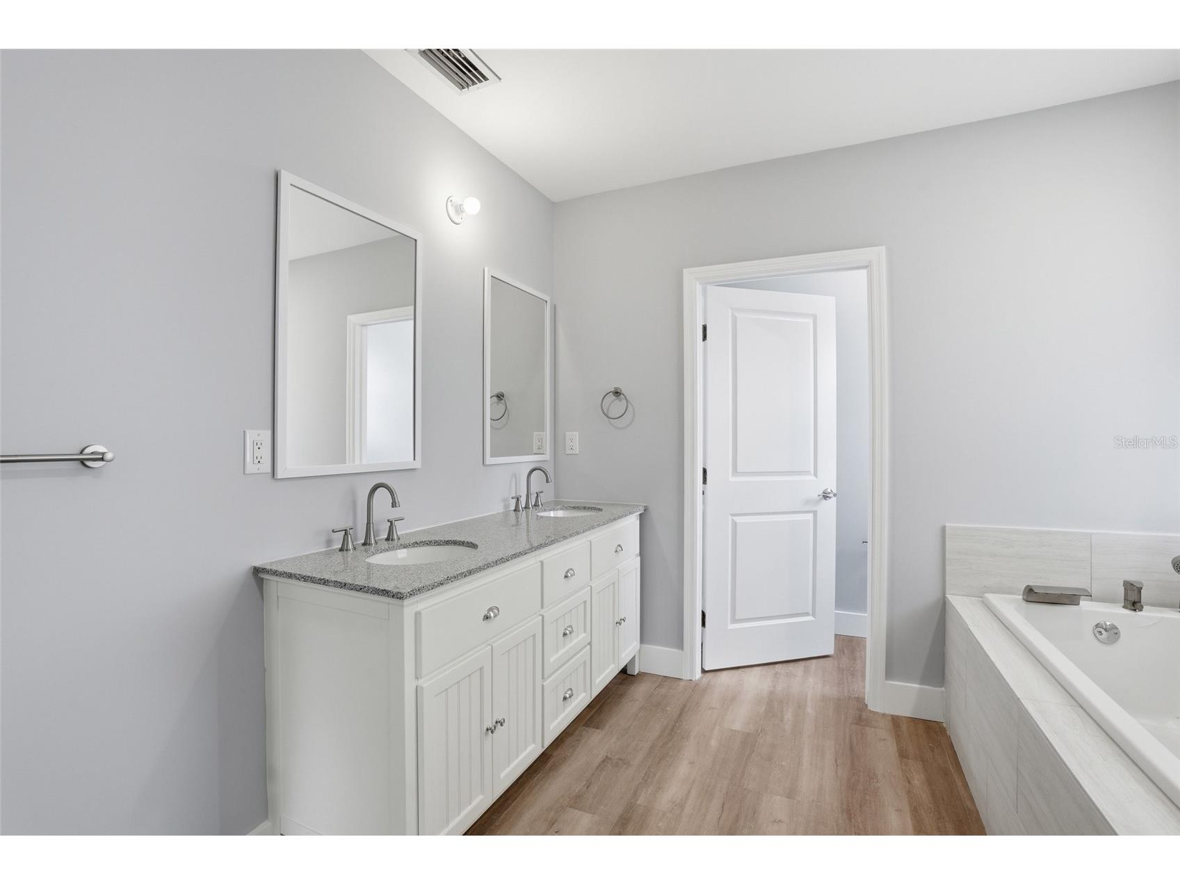 2720 NW 20th Terrace Cape Coral FL 33993 C7525479 image24