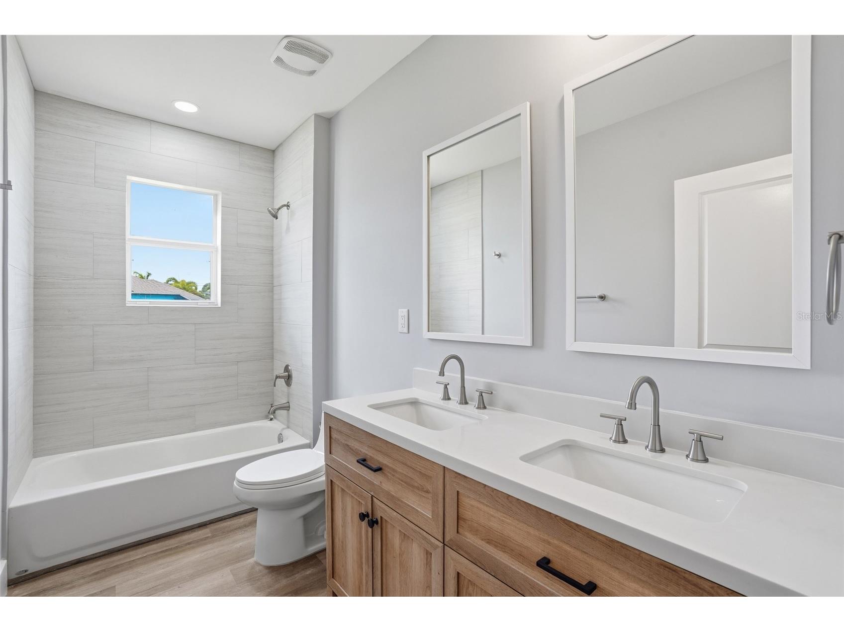 2720 NW 20th Terrace Cape Coral FL 33993 C7525479 image29