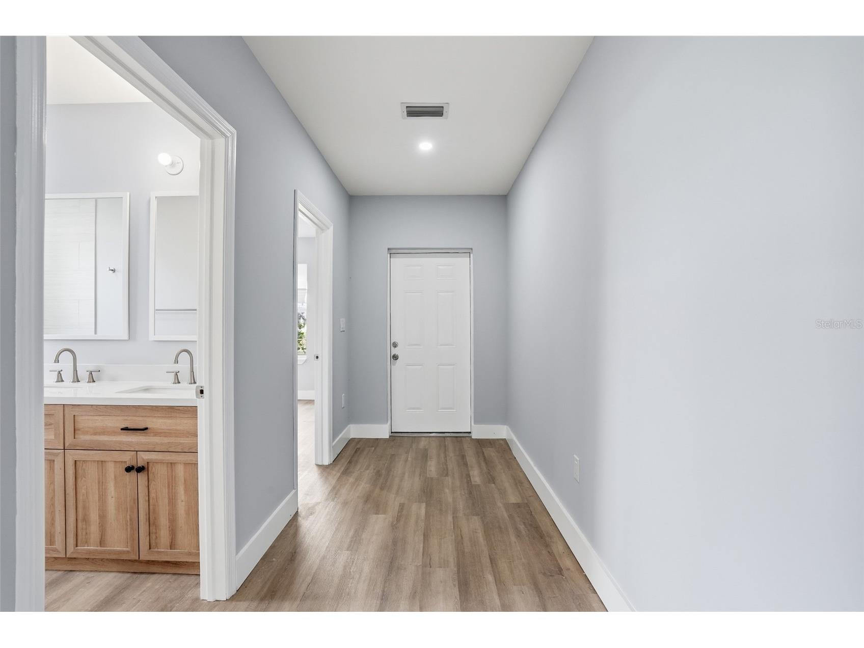 2720 NW 20th Terrace Cape Coral FL 33993 C7525479 image9
