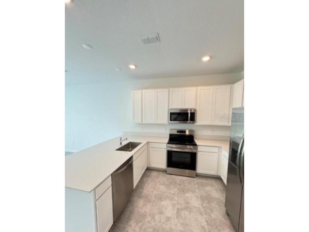 2720 Pierr Street Davenport FL 33837 S5136152 image4