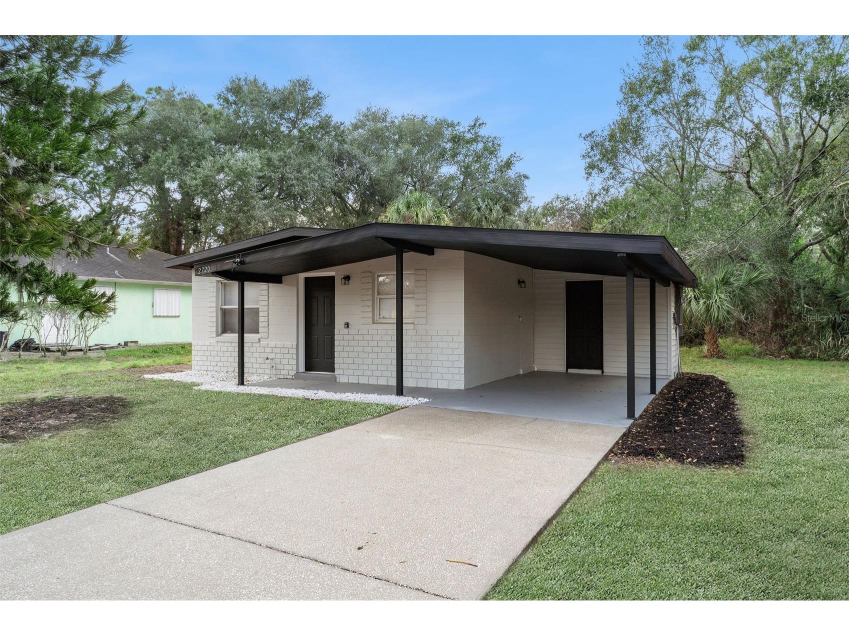 2720 Pineapple Avenue Mims FL 32754 O6377491 image1