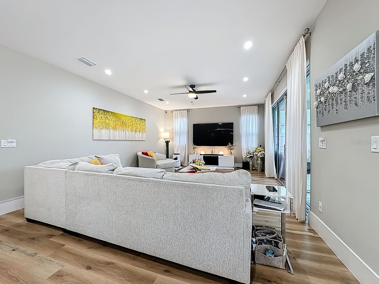 2720 S Shine Avenue Orlando FL 32806 O6385122 image16