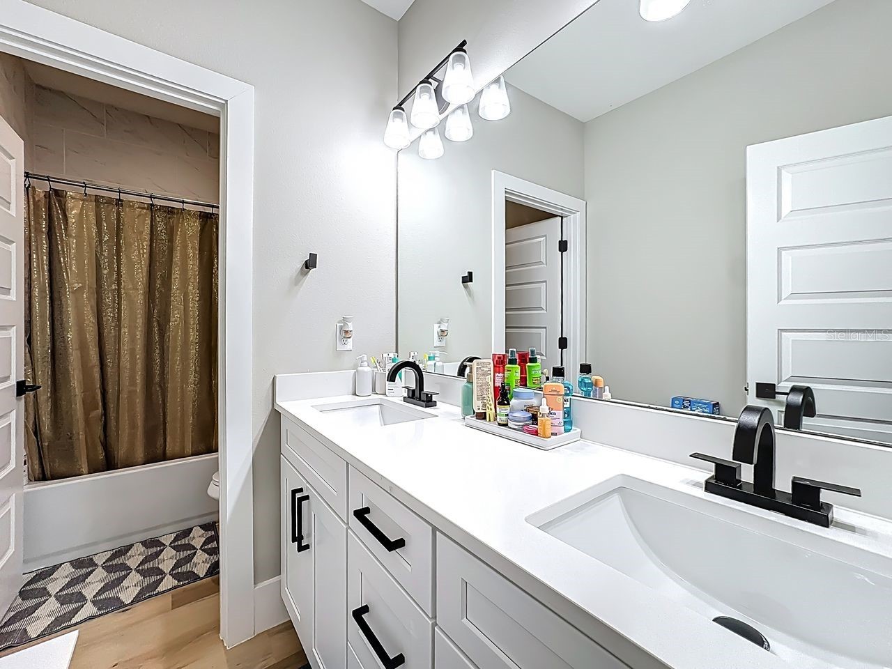 2720 S Shine Avenue Orlando FL 32806 O6385122 image33