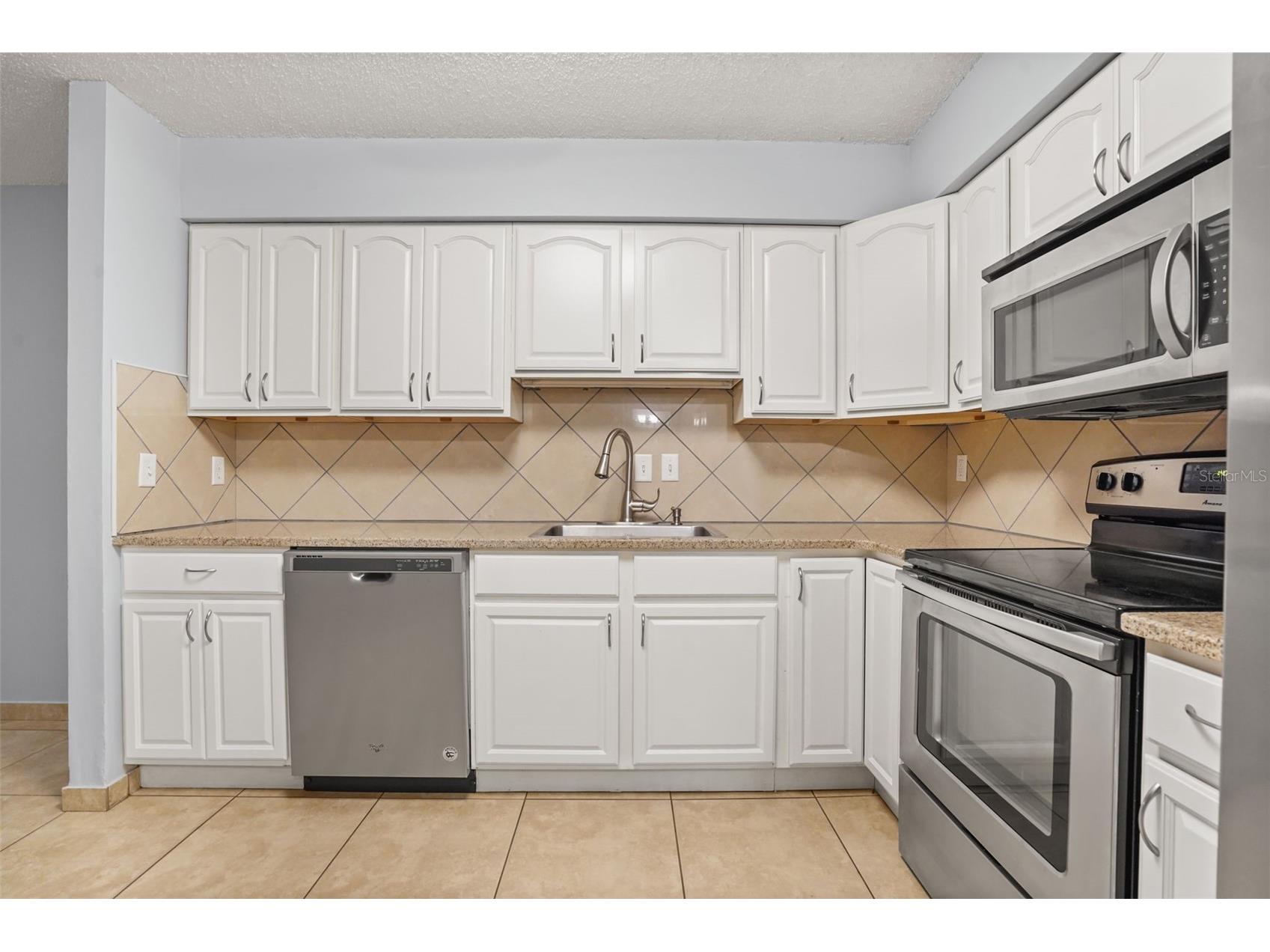 2720 S Sunrise Court #2 Orlando FL 32806 O6416687 image18