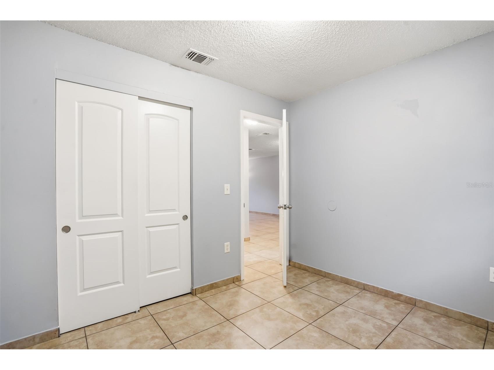 2720 S Sunrise Court #2 Orlando FL 32806 O6416687 image32