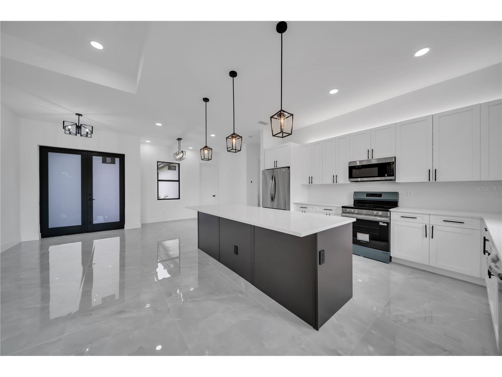 2720 Santa Barbara Boulevard N Cape Coral FL 33993 TB8497042 image8