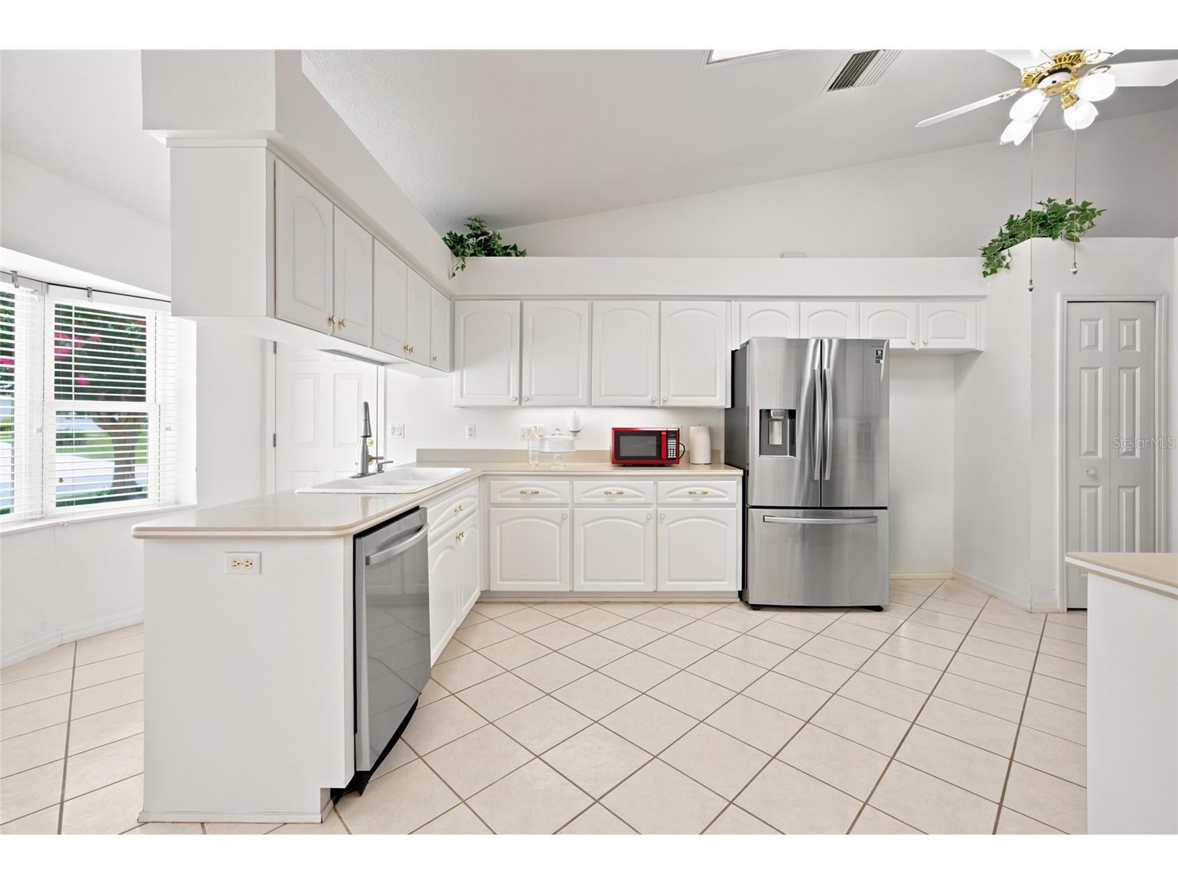 27202 Racquet Circle Leesburg FL 34748 G5114592 image19