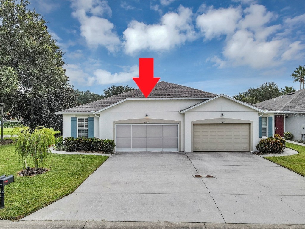 27203 White Plains Way Leesburg FL 34748 G5102352 image1