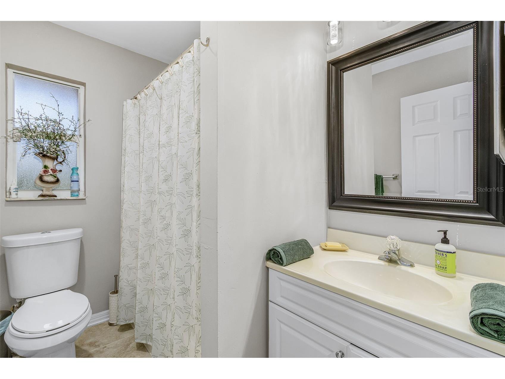 2721 18th Avenue NE Naples FL 34120 FC315327 image13