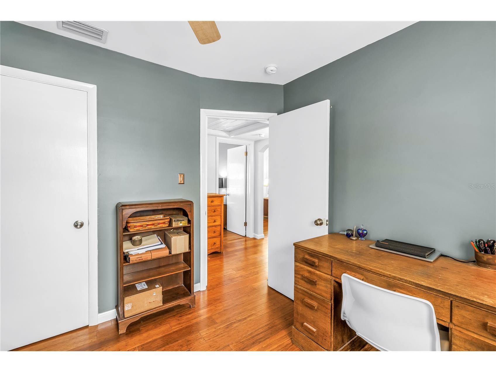 2721 4th Avenue S Saint Petersburg FL 33712 TB8505977 image13