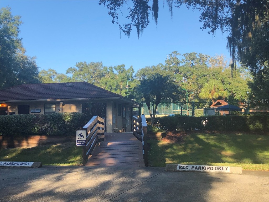 2721 5th Court Palm Harbor FL 34684 TB8449254 image37