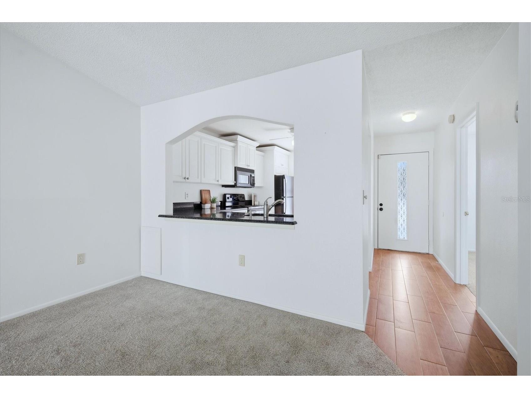 2721 60th Avenue Drive W #B Bradenton FL 34207 A4685008 image3