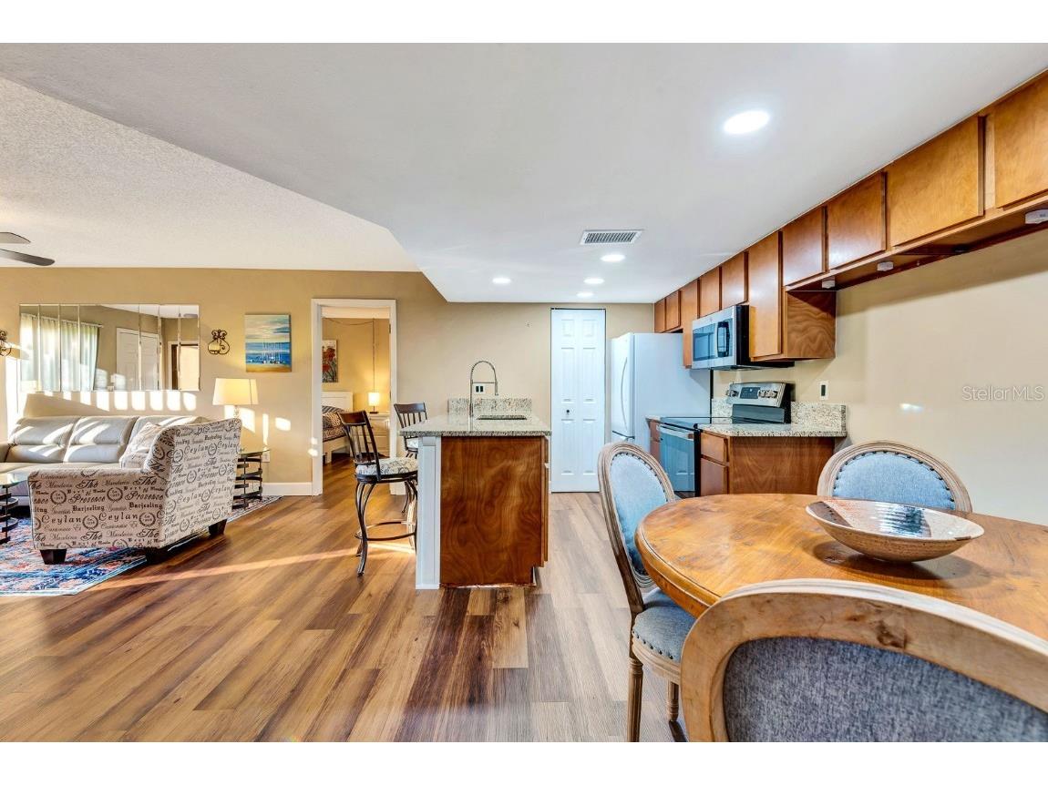 2721 72nd Street Court W Bradenton FL 34209 A4669768 image11