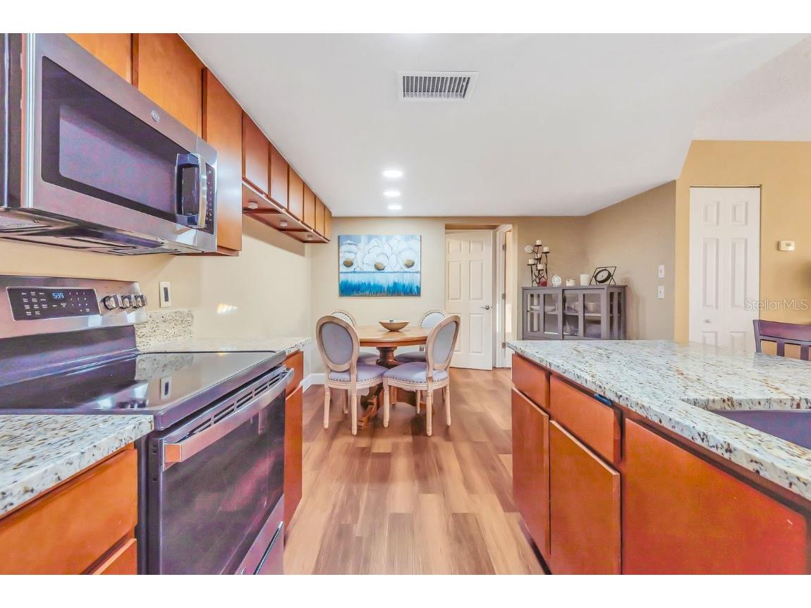 2721 72nd Street Court W Bradenton FL 34209 A4669768 image16