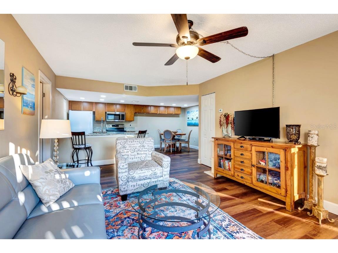 2721 72nd Street Court W Bradenton FL 34209 A4669768 image5