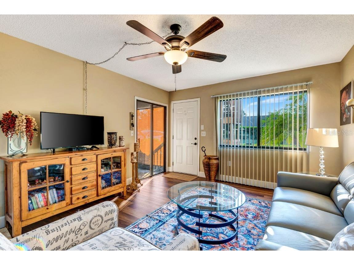 2721 72nd Street Court W Bradenton FL 34209 A4669768 image8