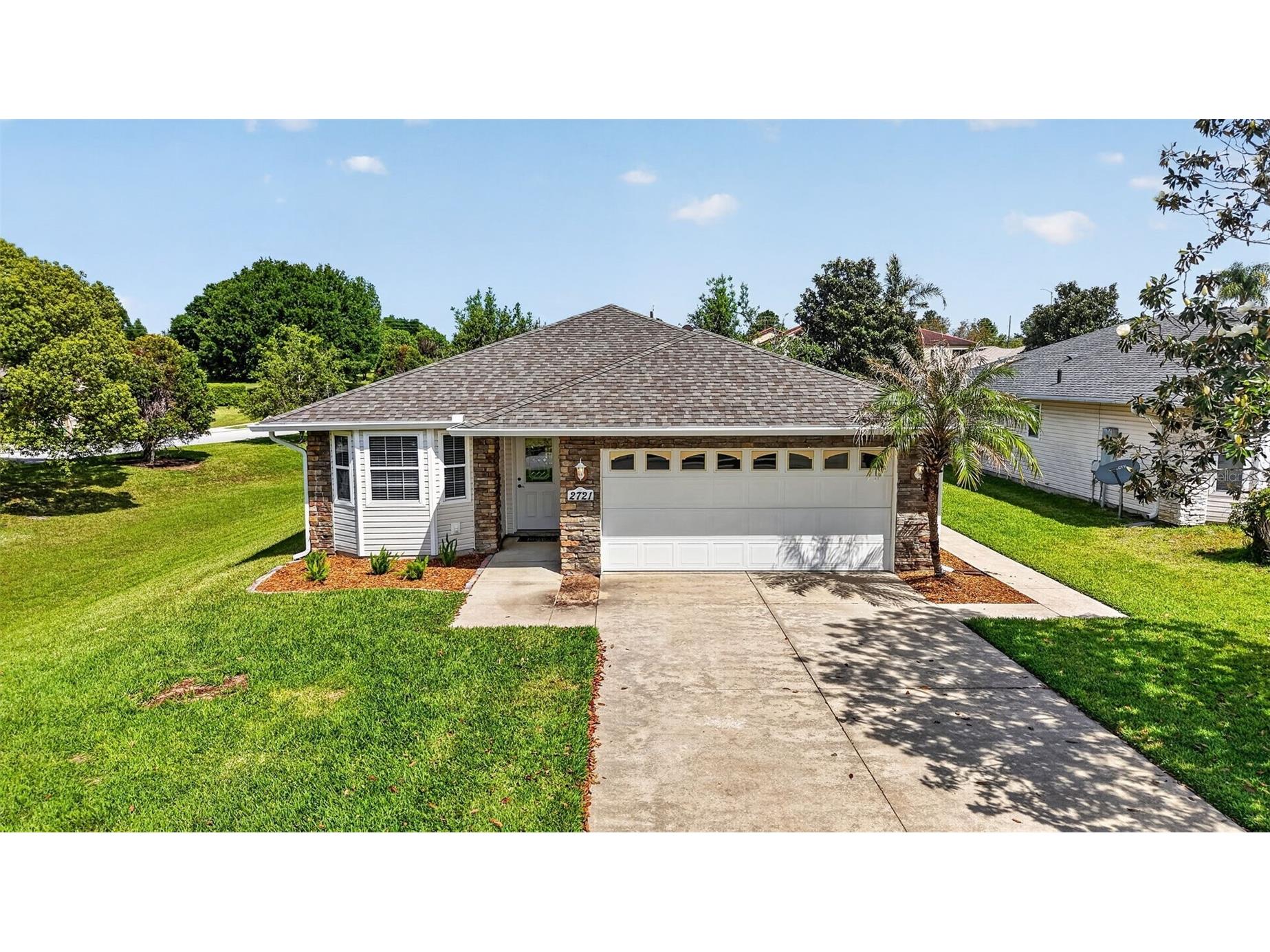 2721 Bay Lagoon Way Tavares FL 32778 - LAKE SAUNDERS G5111155 image1