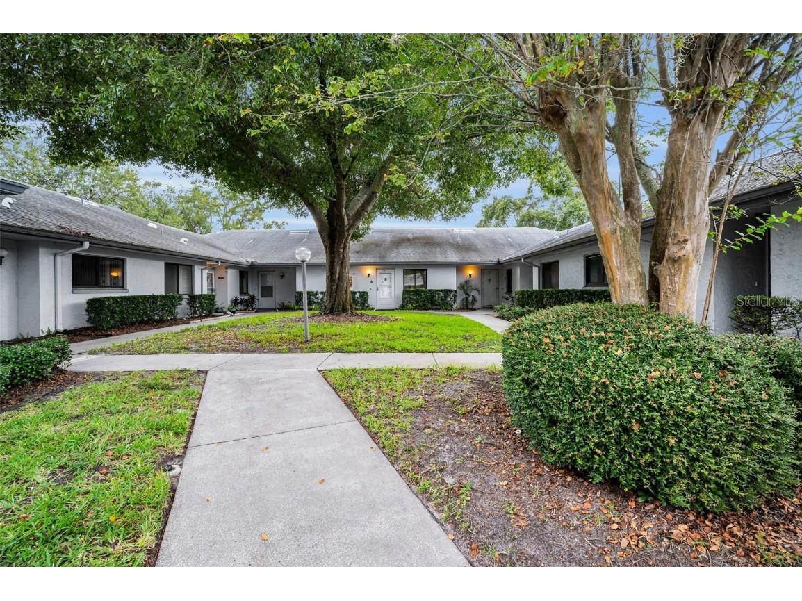2721 Countryside Boulevard #105 Clearwater FL 33761 TB8429044 image1