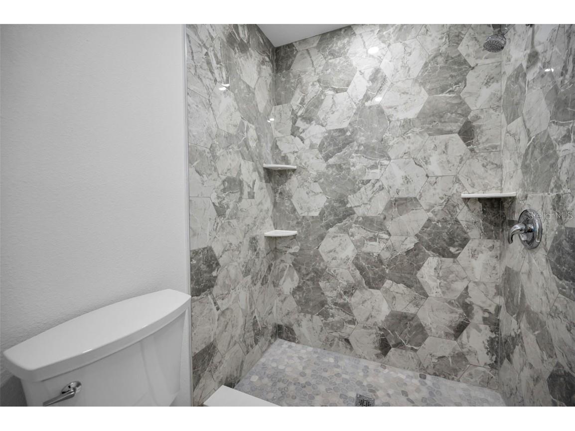 2721 Countryside Boulevard #105 Clearwater FL 33761 TB8429044 image29