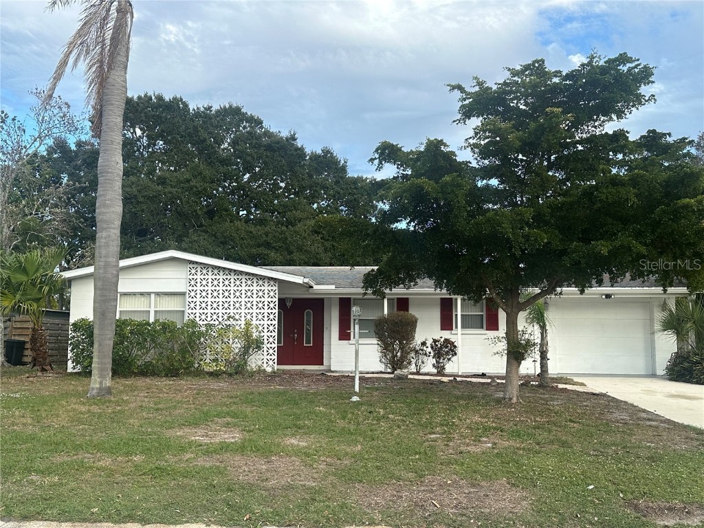 2721 Croton Avenue Sarasota FL 34239 A4597472 image1