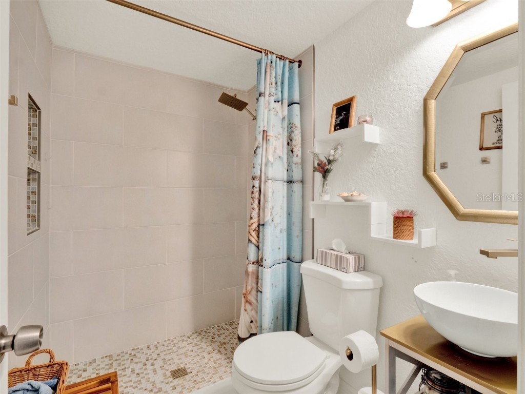 2721 Evergreen Drive Edgewater FL 32141 O6351581 image21