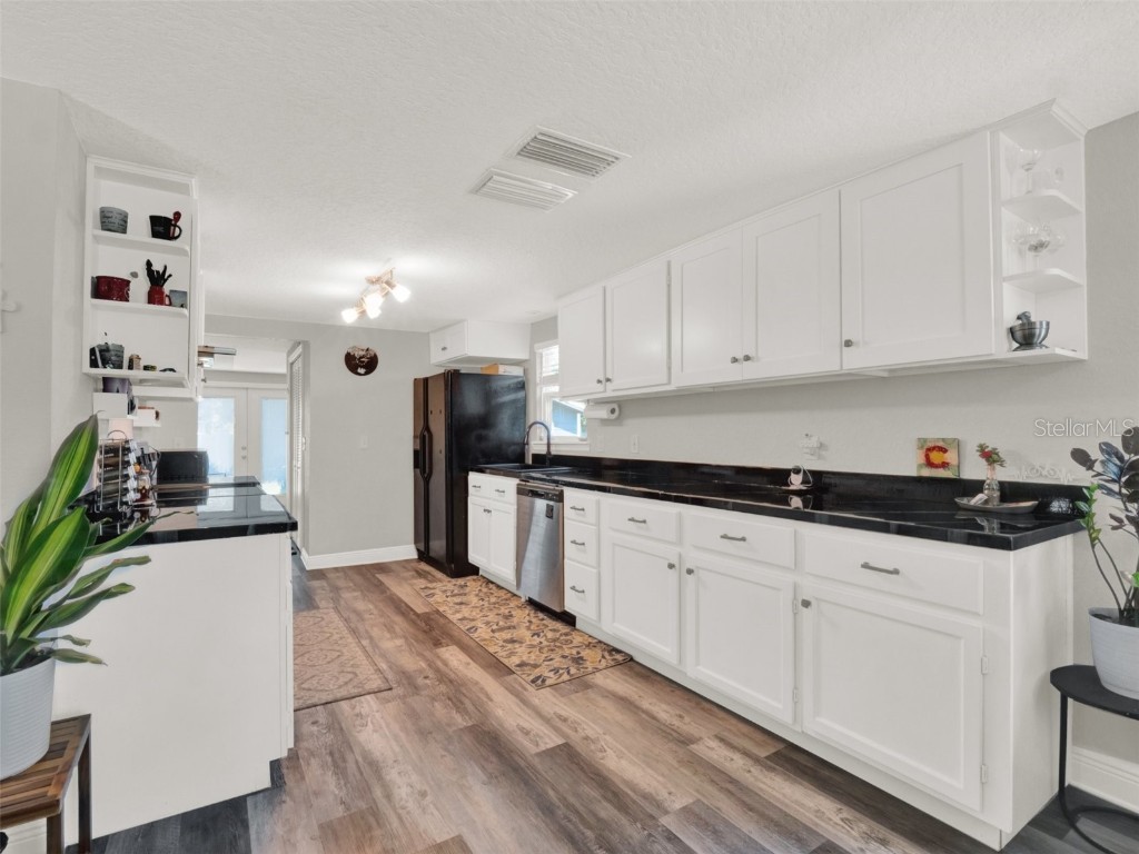 2721 Evergreen Drive Edgewater FL 32141 O6351581 image7