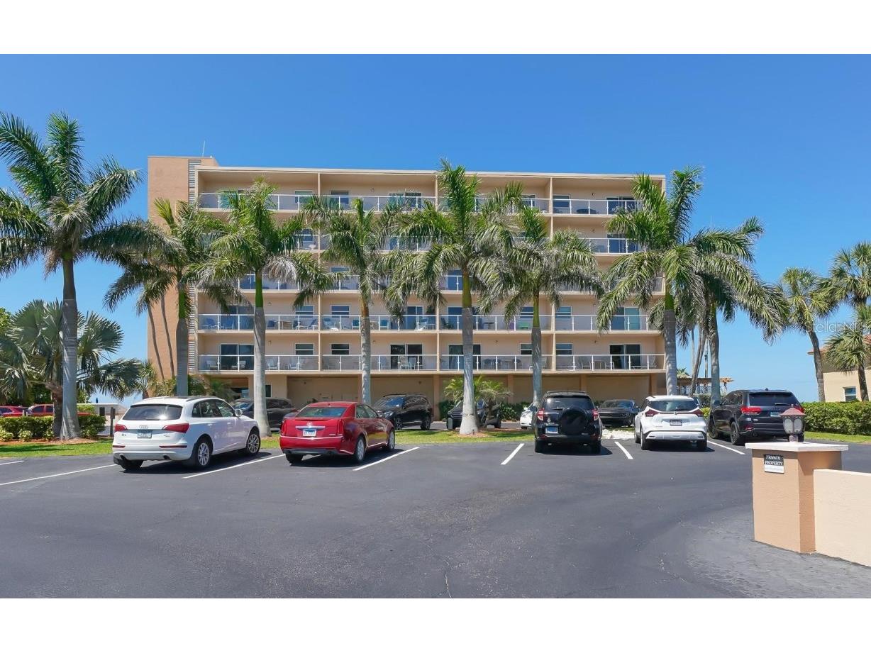 2721 Gulf Of Mexico Drive #504 Longboat Key FL 34228 A4592299 image1