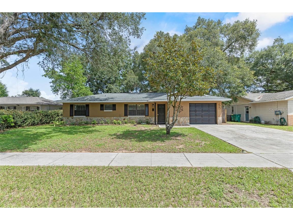 2721 N Dellwood Drive Eustis FL 32726 G5085674 image1