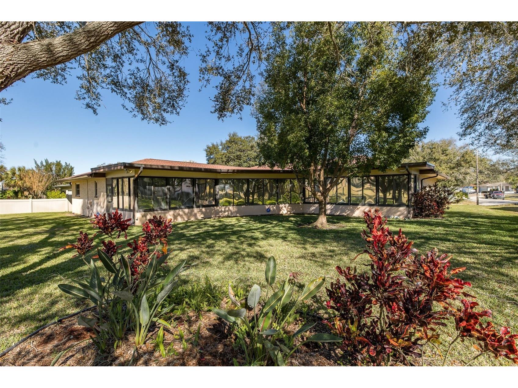 2721 Northridge Drive E Clearwater FL 33761 TB8436976 image41