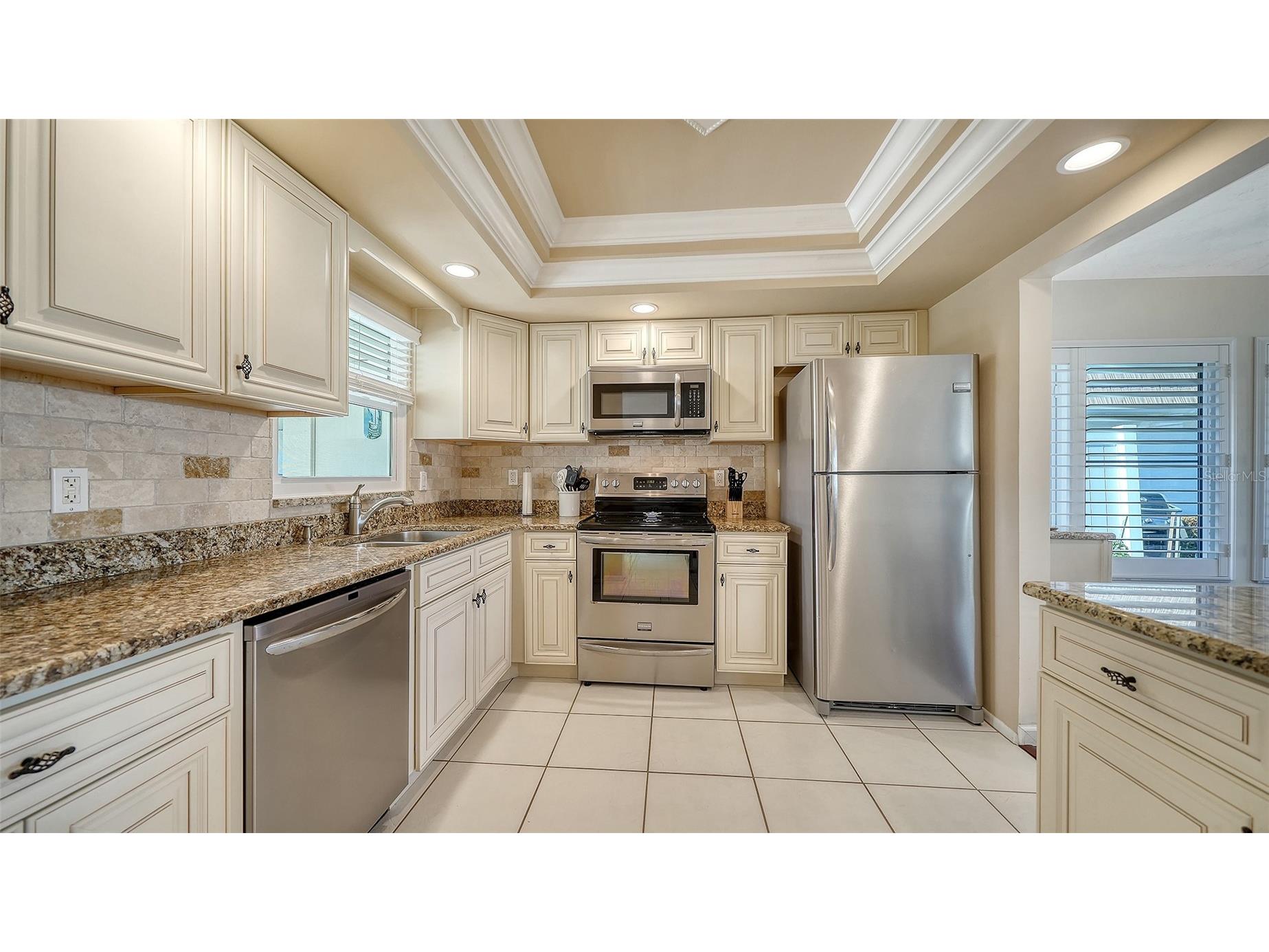 2721 Riverbluff Place #V-50 Sarasota FL 34231 A4683022 image15