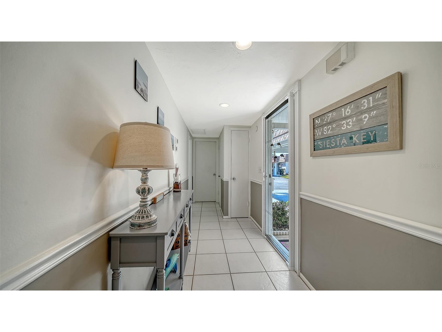 2721 Riverbluff Place #V-50 Sarasota FL 34231 A4683022 image3