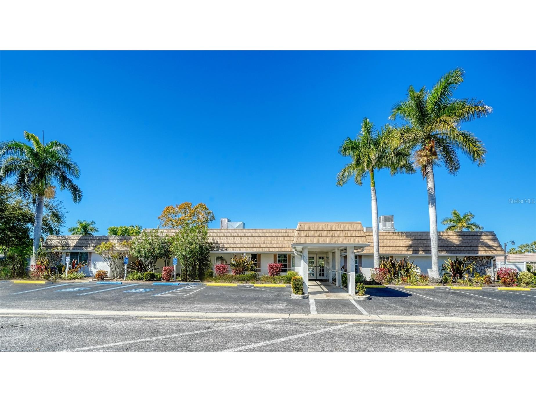 2721 Riverbluff Place #V-50 Sarasota FL 34231 A4683022 image32