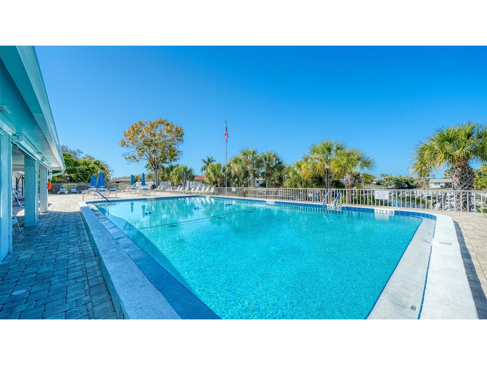 2721 Riverbluff Place #V-50 Sarasota FL 34231 A4683022 image45