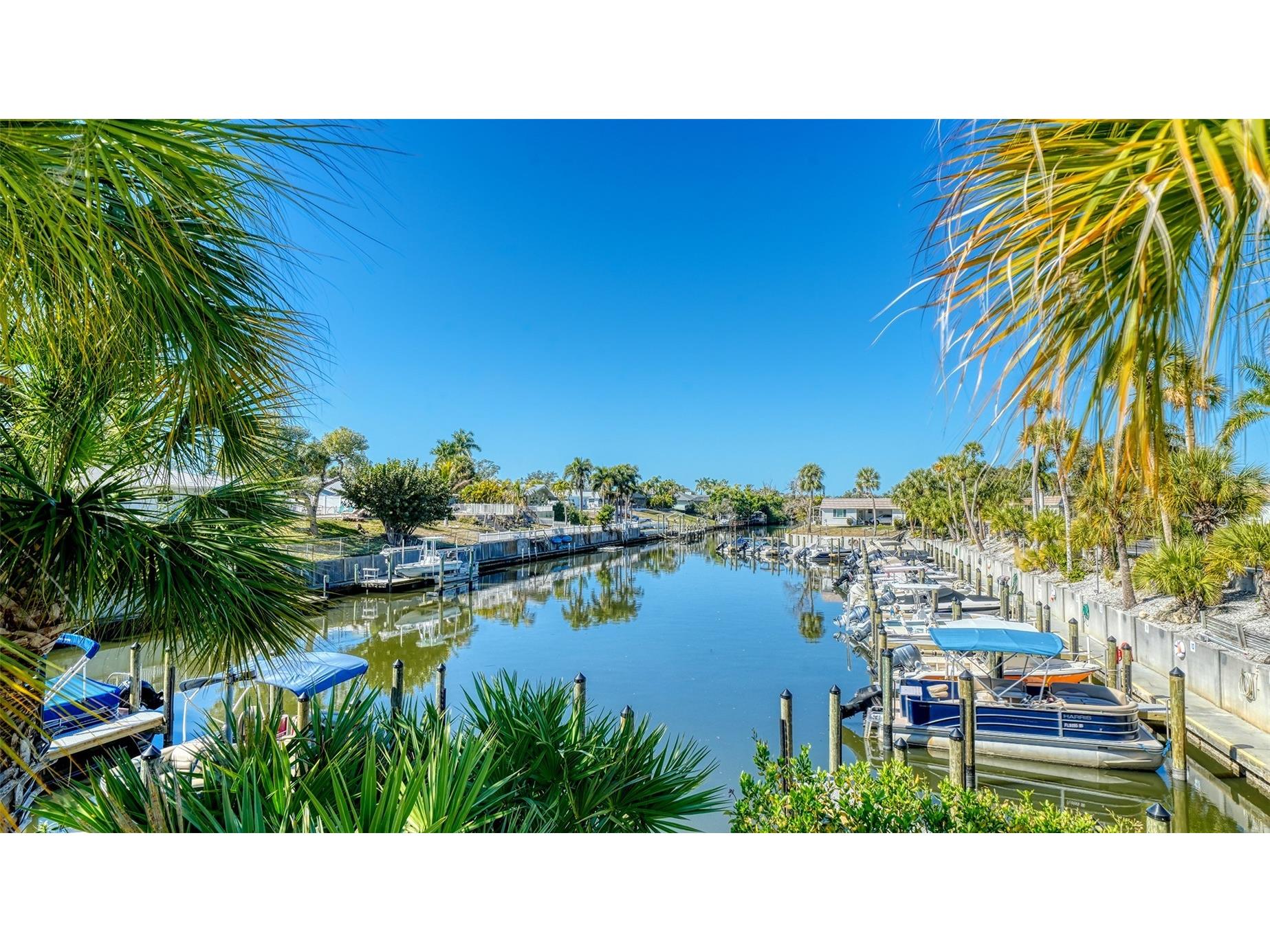 2721 Riverbluff Place #V-50 Sarasota FL 34231 A4683022 image47